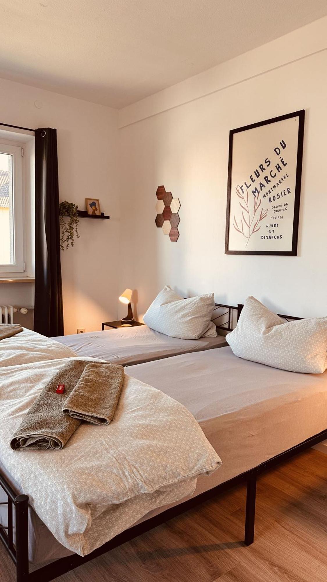 Apartment Mit Netflix - Parken - Kueche - Bad Weiden in der Oberpfalz Eksteriør billede